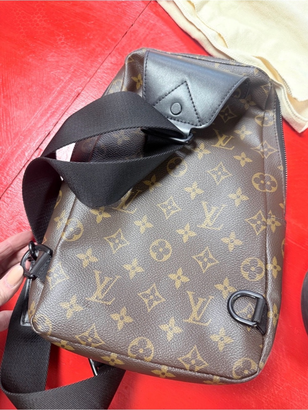 Authentic Louis Vuitton Avenue Sling Bag - Picture 5 of 13